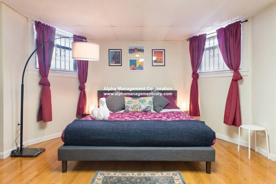 Building Photo - 43 Bay State Rd