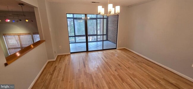 Building Photo - 11764 Indian Ridge Rd