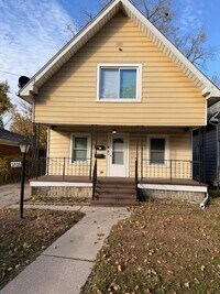 Building Photo - 5435 Douglas Rd