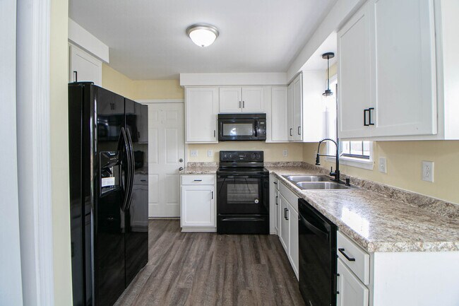 Building Photo - 329 Northridge Dr