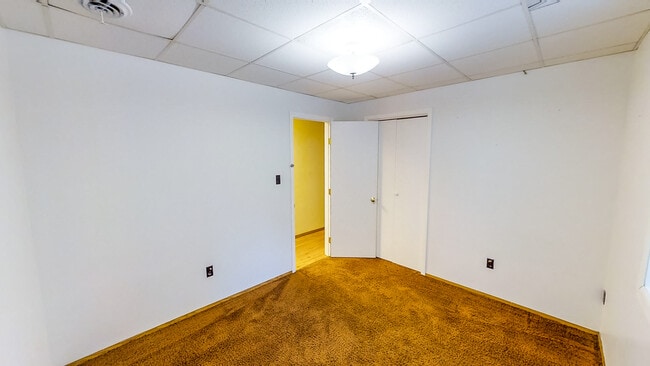 Building Photo - 328 Genesee St