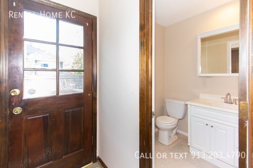 Building Photo - 12561 W 105th St