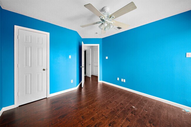 Building Photo - 3603 Lauderwood Ln