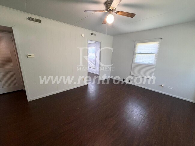 Building Photo - 516 Shadowlawn-