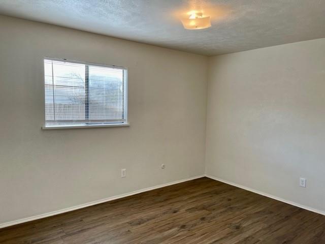 Building Photo - 4020 Blue Flag Ln