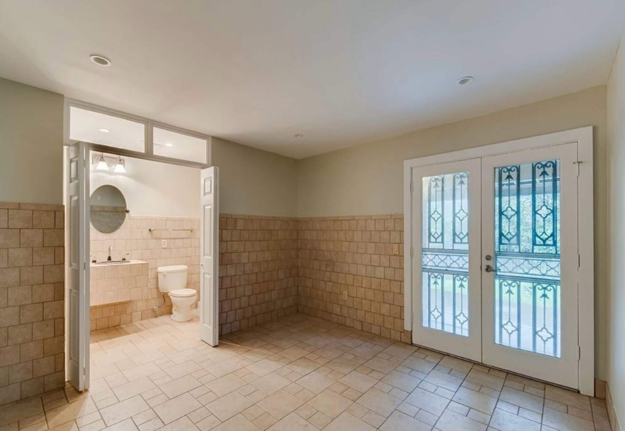 Building Photo - 315 Settlers Ln