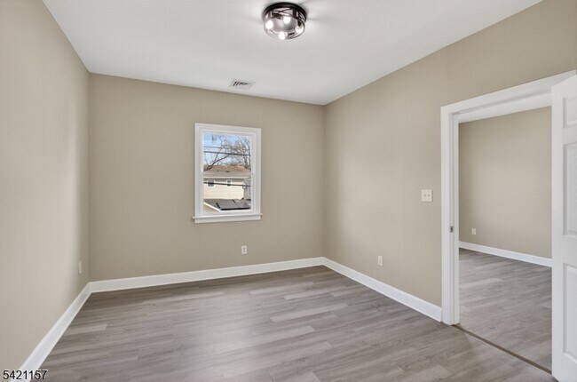 Building Photo - 378 Grand St