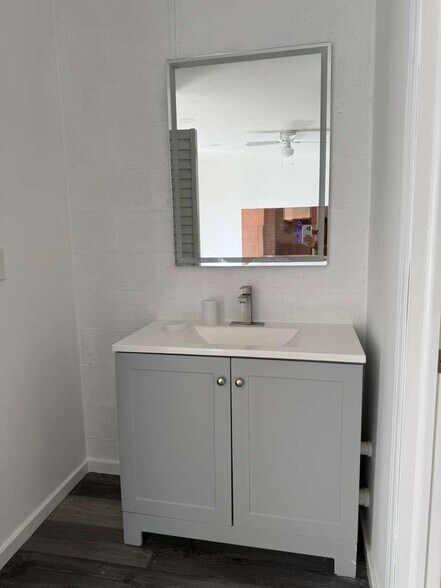 Building Photo - 1501 NW 90th Way