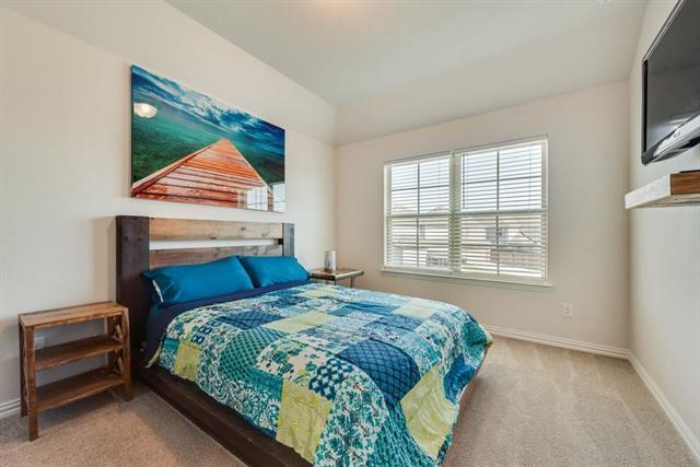 Building Photo - 1220 Canuela Way
