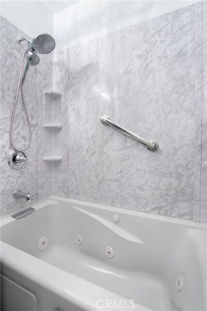 Building Photo - 1034 Thompson Ave