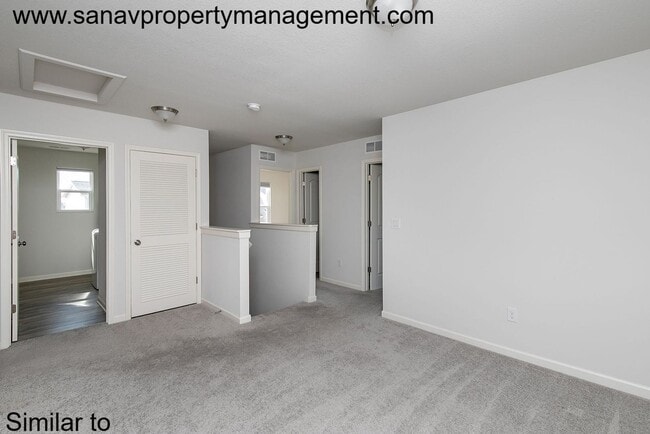 Building Photo - 229 Maple Ave