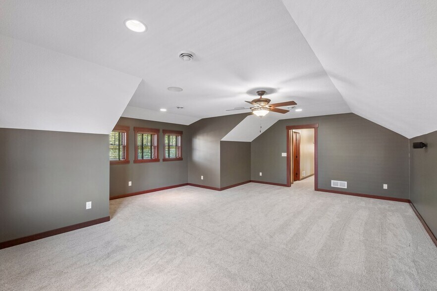 Building Photo - 14272 Grantaire Ln N
