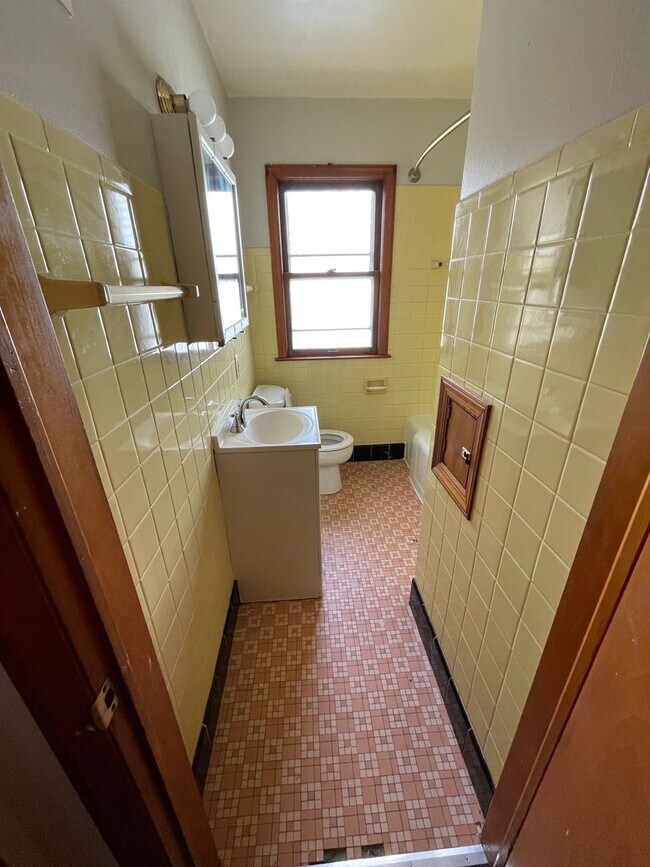 Building Photo - 3281 N 58th St
