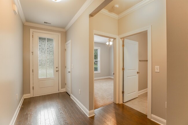 Building Photo - 149 Laurel Hill Pl