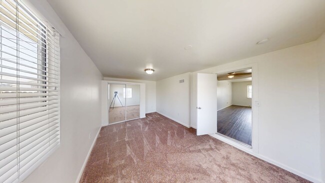 Building Photo - 12315 13th St