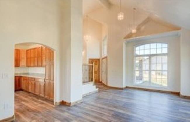 Building Photo - 6820 Willow Vista Ct