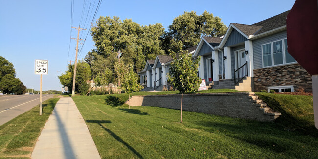 Primary Photo - Tripoint Townhomes 220