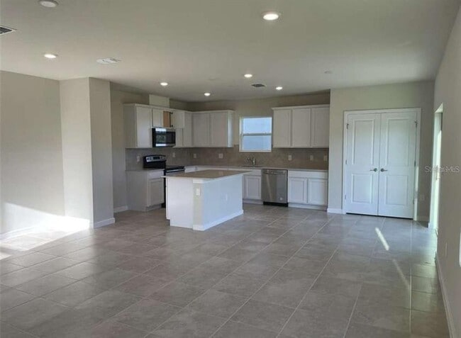 Building Photo - 17454 Million Lks Ct