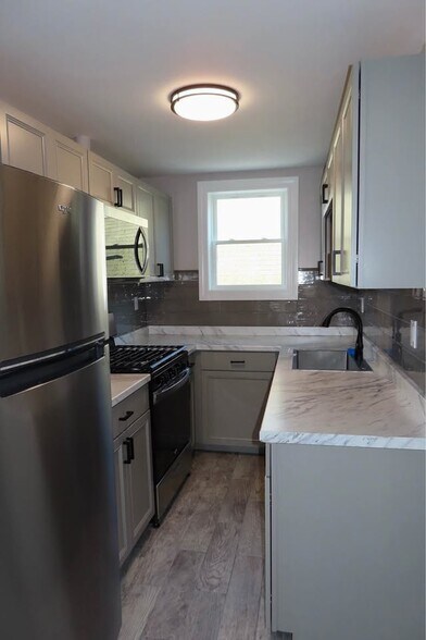 Building Photo - 314 Dartmouth St