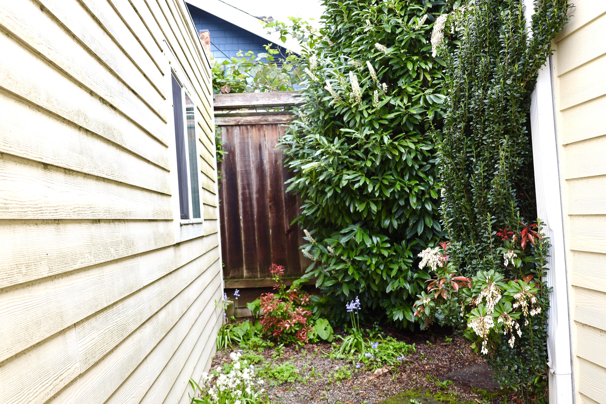 Building Photo - 712 SE 42nd Ave