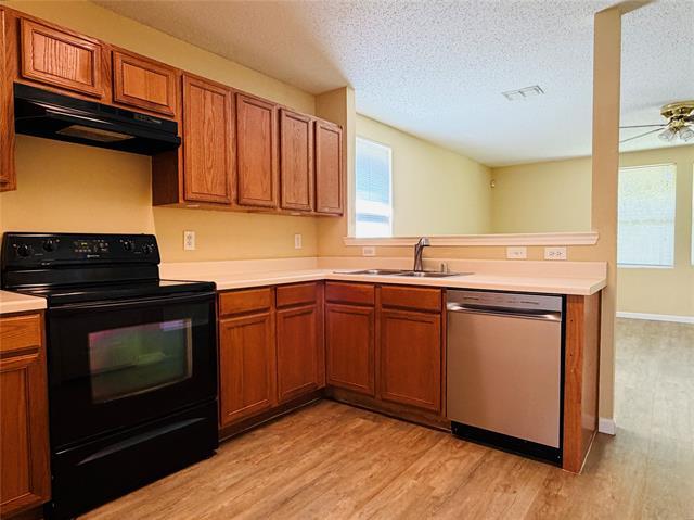 Building Photo - 5700 Coldwater Dr