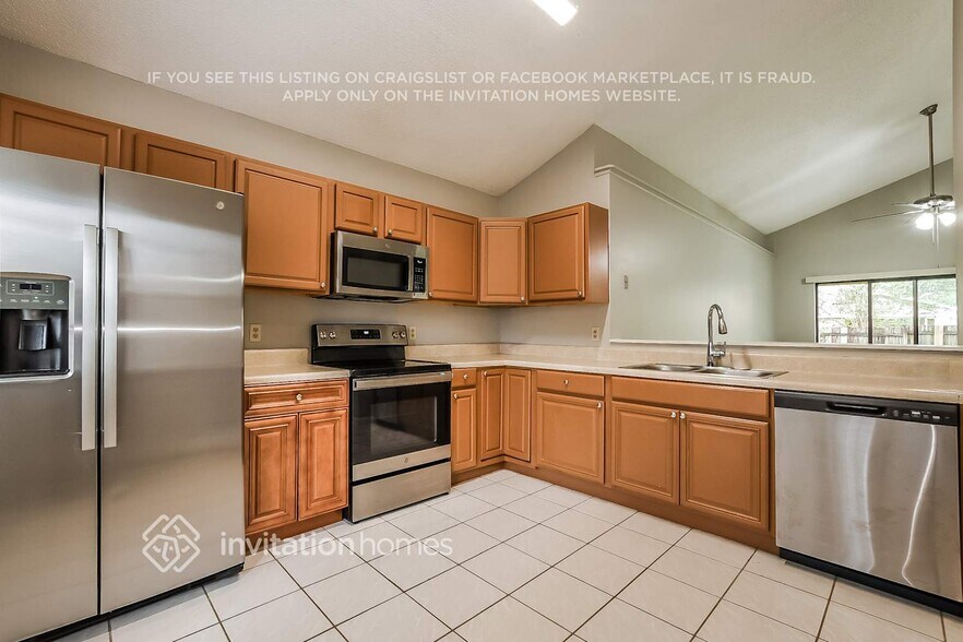 Building Photo - 1134 Covington St