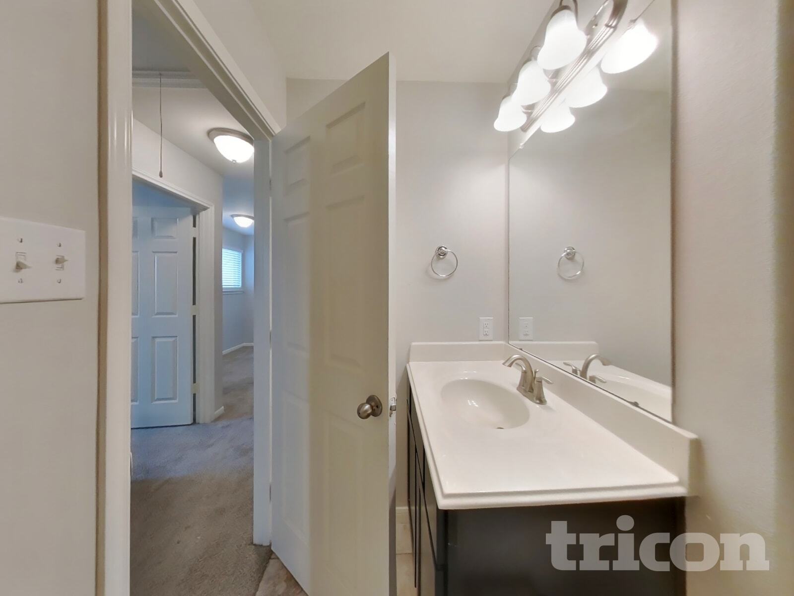 Building Photo - 6022 Wesley Manor Ct