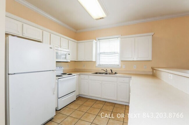 Building Photo - 336 Kiskadee Loop