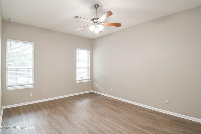 Building Photo - 9941 Rose Creek Ct