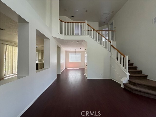 Building Photo - 5569 Hunt Club Dr