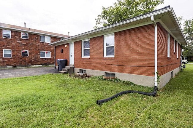 Building Photo - 4801 Oak Park Dr