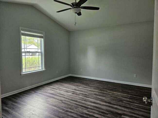 Building Photo - 26 Susquehanna Trail