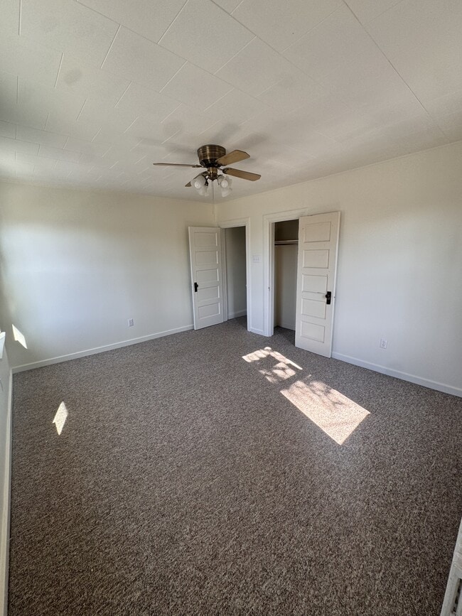 Building Photo - 167 S Hanover St