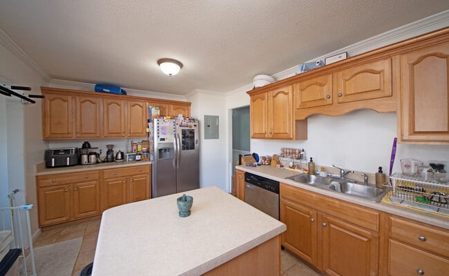 Building Photo - 314 Woodhaven Dr
