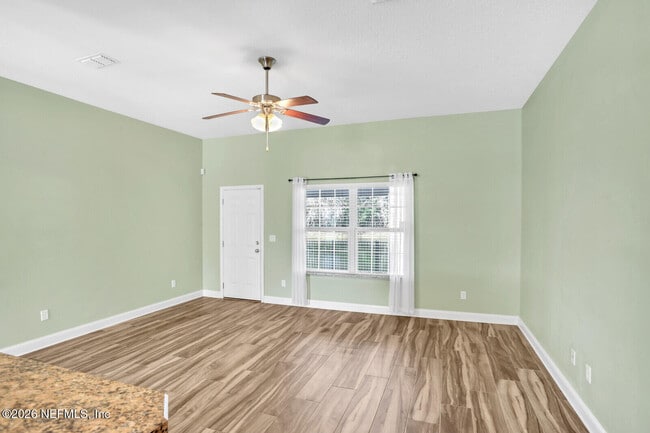 Building Photo - 7592 Vandalay Dr