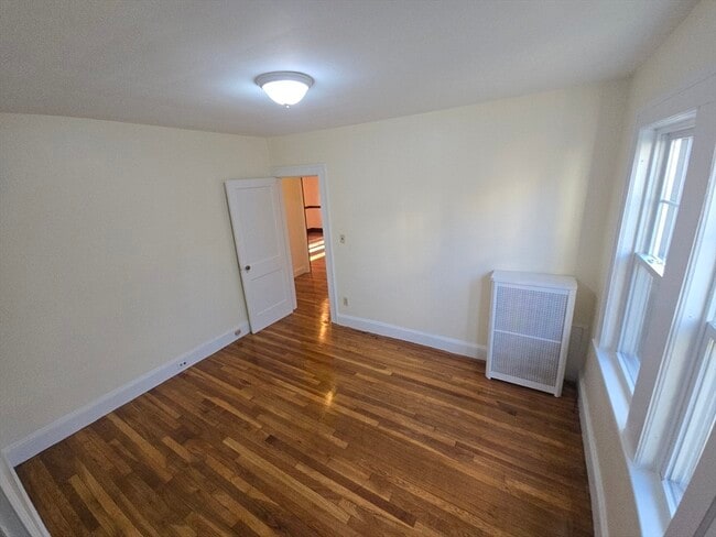 Building Photo - 58 Creeley Rd