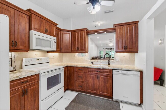 Building Photo - 18541 Cherborg Dr