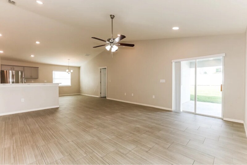 Building Photo - 6490 Polly Ln