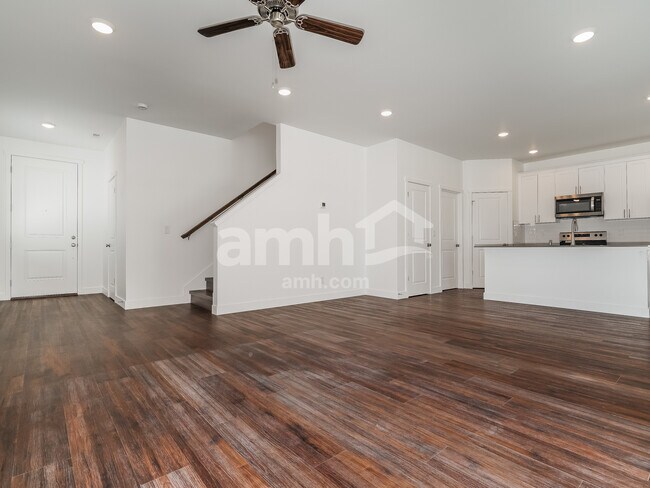 Building Photo - 7615 Verona Loop