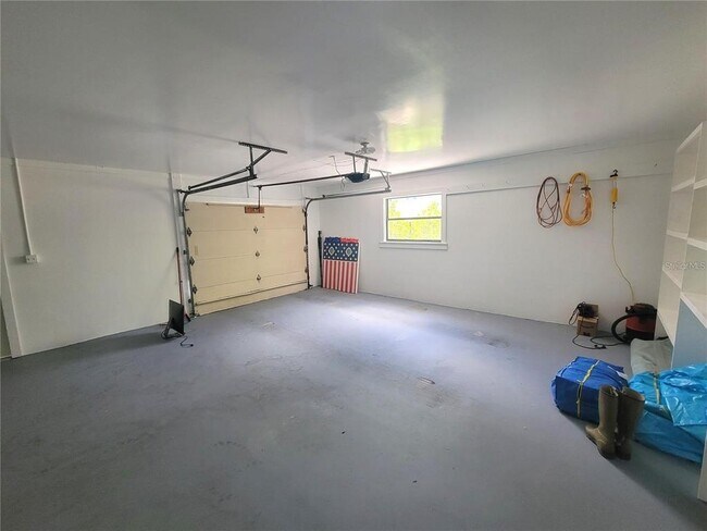 Building Photo - 306 63rd St