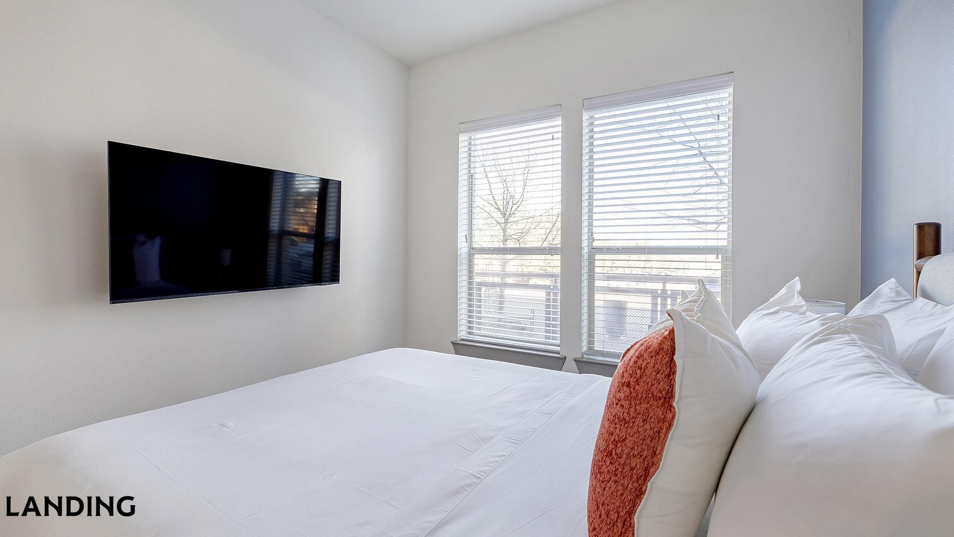 Building Photo - 101 S Center St