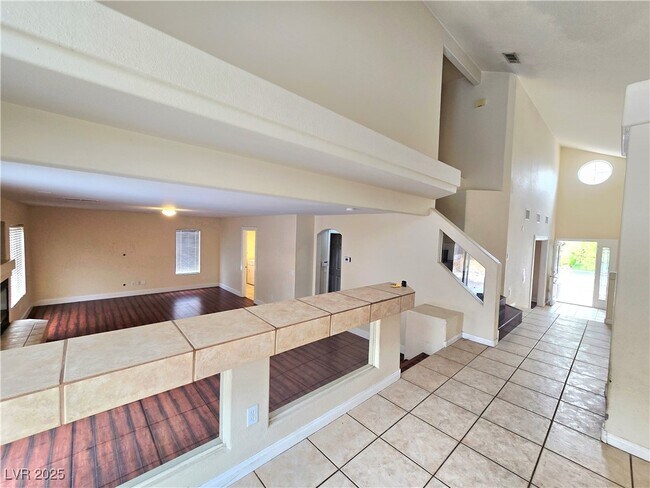 Building Photo - 7883 Salt Spray Ct