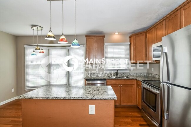 Building Photo - 3903 SW Linden Ln