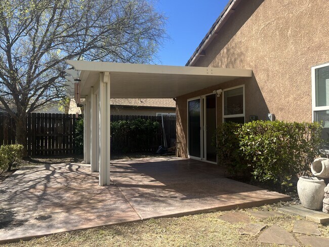 Building Photo - 1762 Bellis Ct