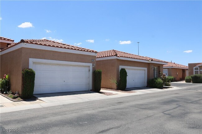 Building Photo - 2841 Dunstan Way
