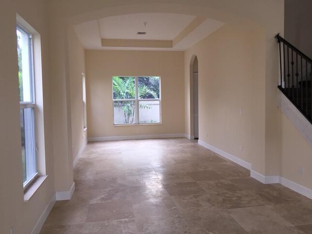 Building Photo - 9887 Coronado Lake Dr