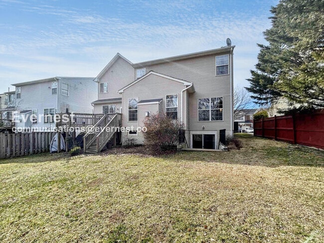 Building Photo - 8197 Tenbrook Dr