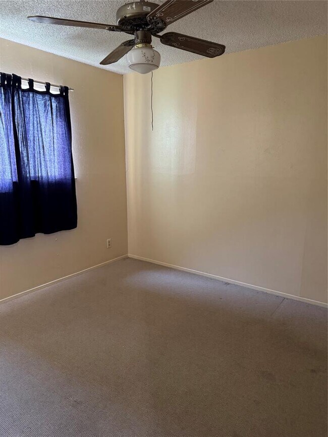 Building Photo - 1748 Timberwood Dr