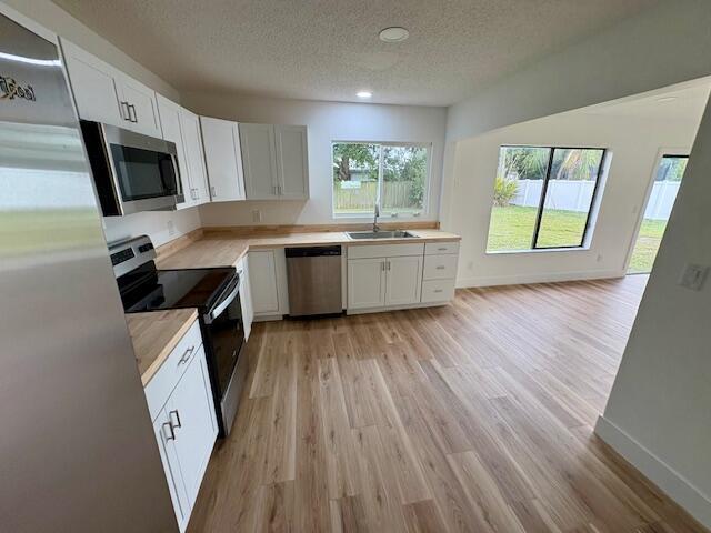 Building Photo - 2101 SE Holland St