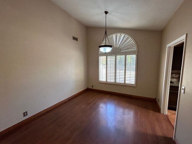 Building Photo - 7511 W Kimberly Way